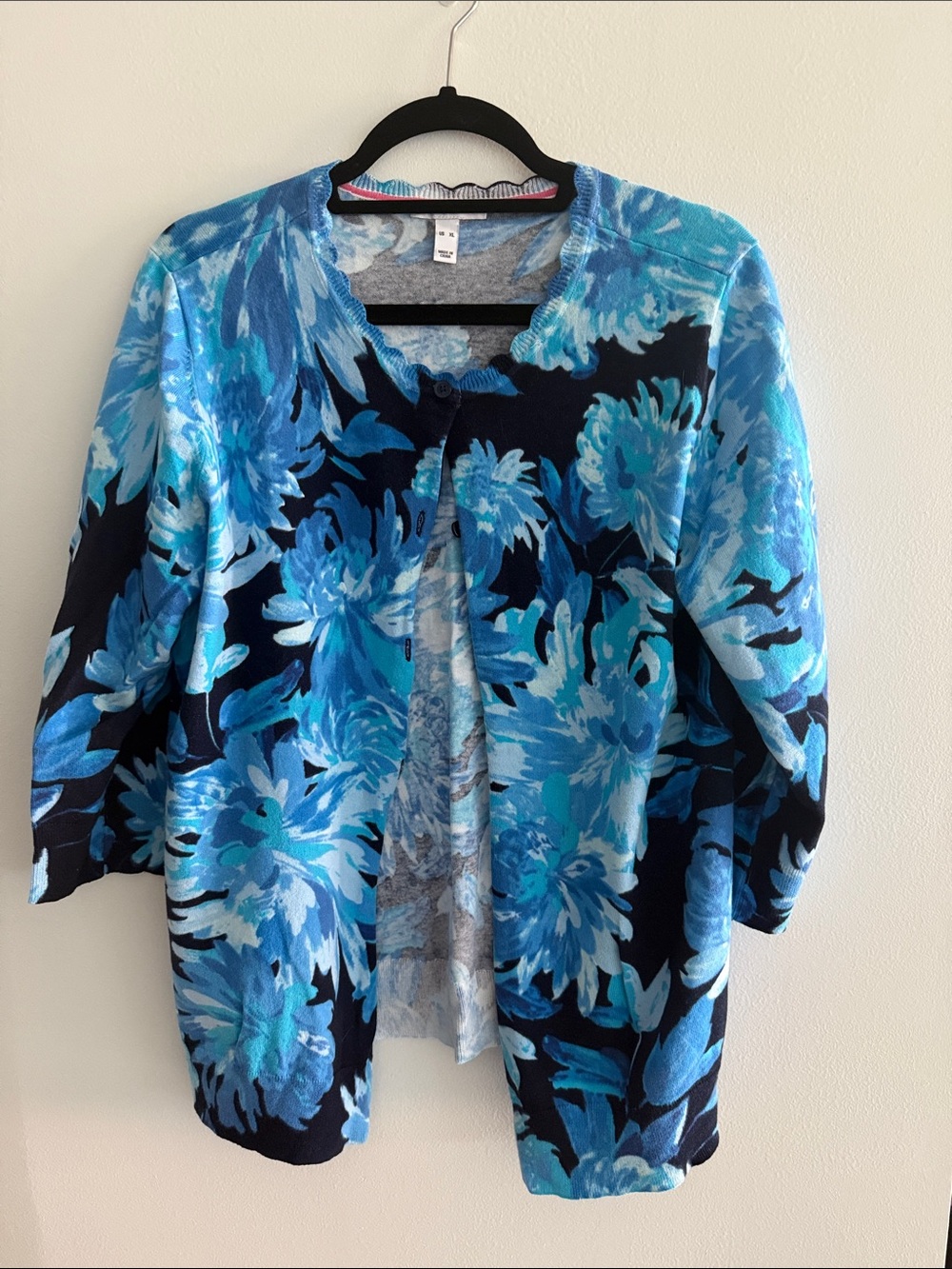 Isaac Mizrahi LIVE! Aqua and Navy Tie-Dye Knit Top with Pink Accent